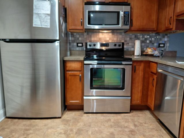 840 Elder Road A305, Homewood, IL 60430