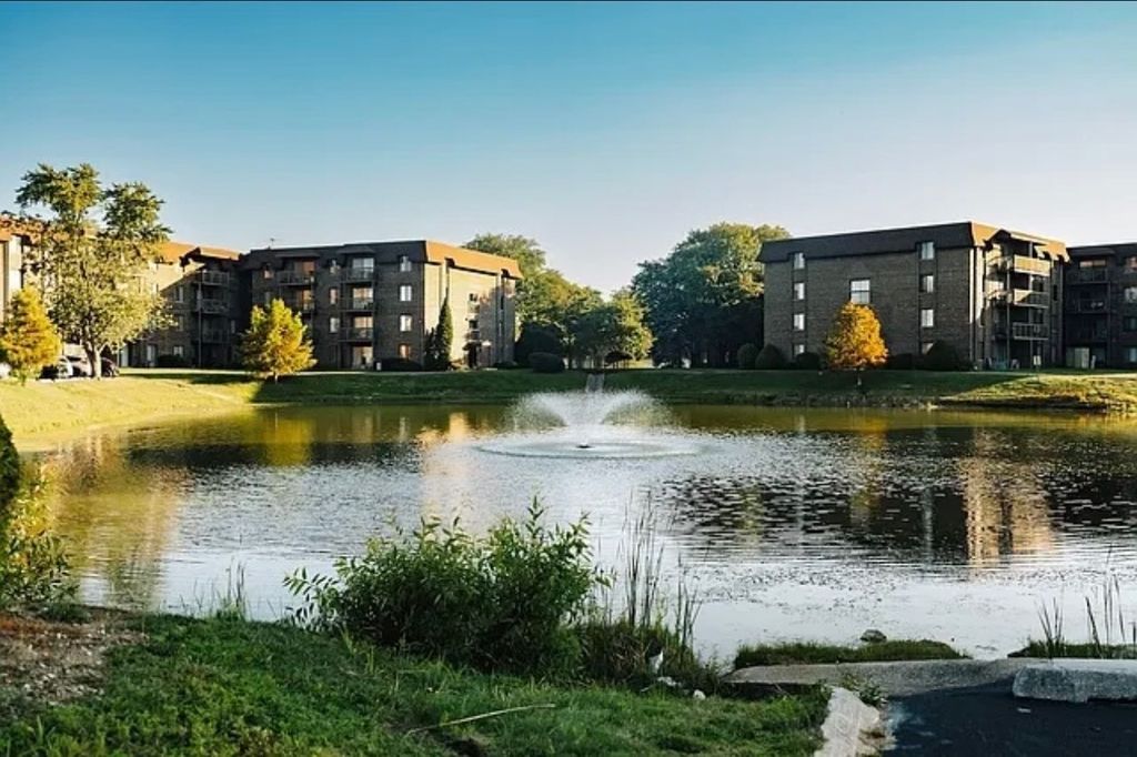 840 Elder Road A305, Homewood, IL 60430