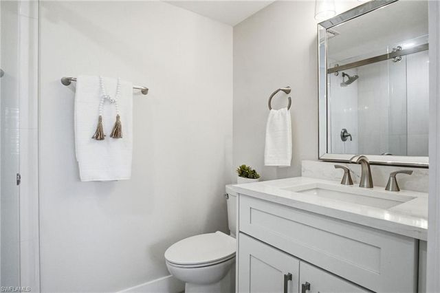 9 High Point CIR N 108, Naples, FL 34103