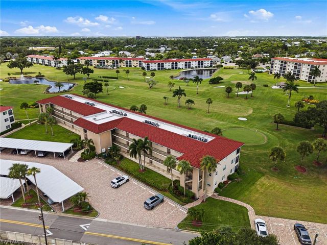 9 High Point CIR N 108, Naples, FL 34103