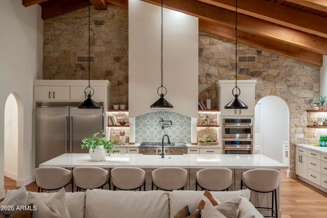 8570 E PEPPER TREE Lane, Scottsdale, AZ 85250