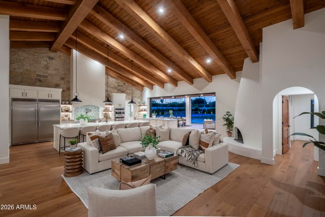 8570 E PEPPER TREE Lane, Scottsdale, AZ 85250