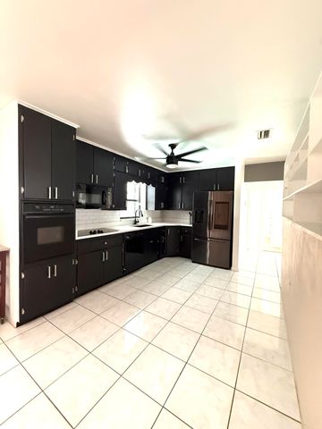 4221 Rose Lane, Fort Pierce, FL 34982