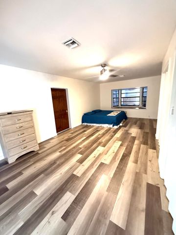 4221 Rose Lane, Fort Pierce, FL 34982