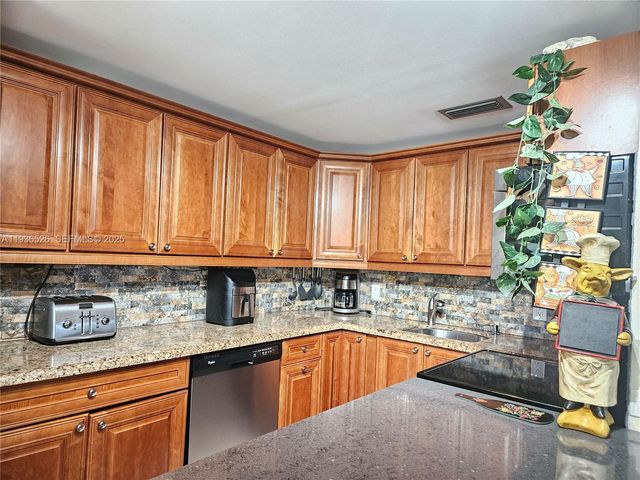 62 Islewood C 62, Deerfield Beach, FL 33442