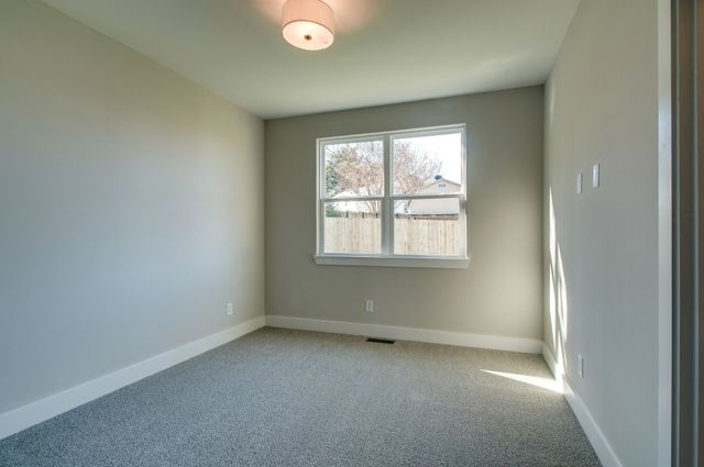 1905B Seminole Ave, Nashville, TN 37211