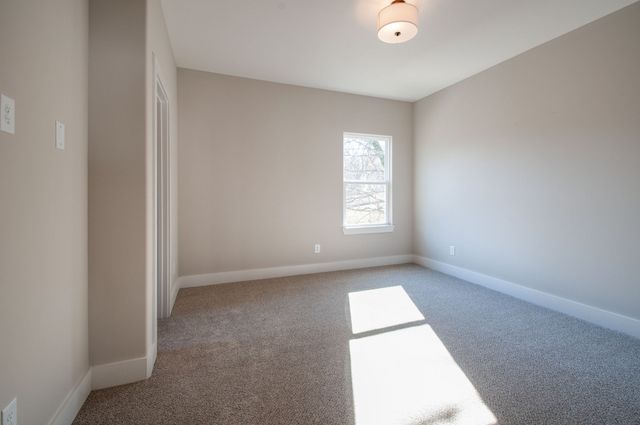 1905B Seminole Ave, Nashville, TN 37211