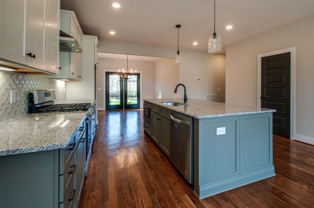 1905B Seminole Ave, Nashville, TN 37211