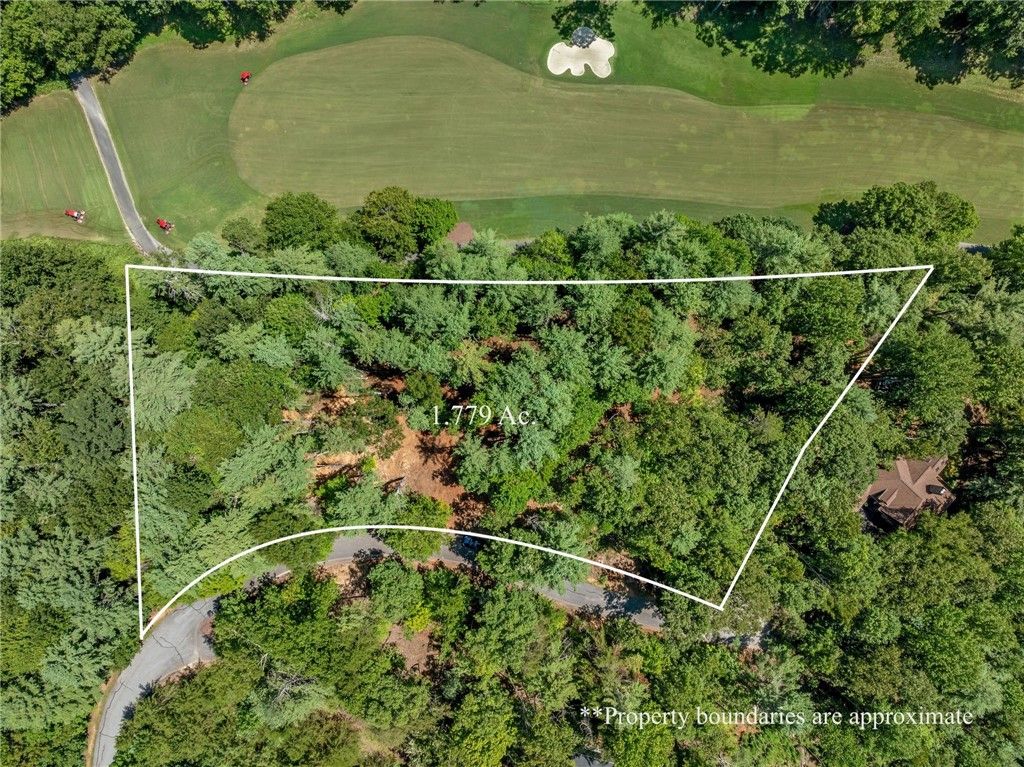 121 Links View Court, Sunset, SC 29685