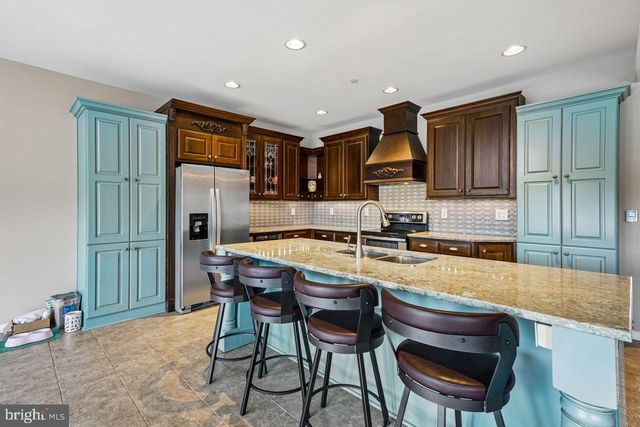 10241 WOODSBORO PIKE, Walkersville, MD 21793