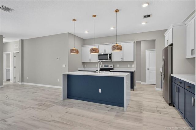7102 Rockwood Road, Jupiter, FL 33458