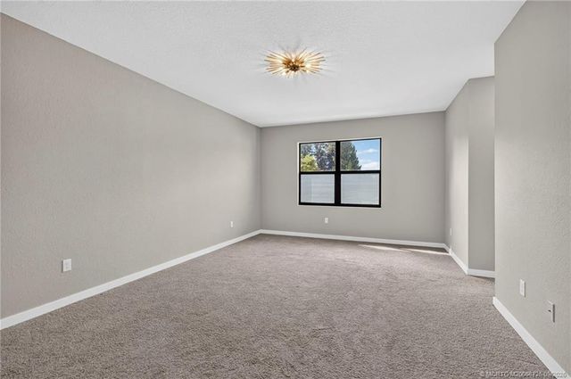 7102 Rockwood Road, Jupiter, FL 33458