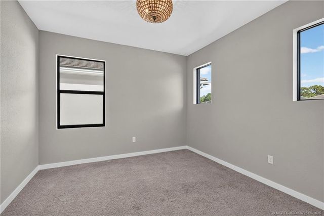 7102 Rockwood Road, Jupiter, FL 33458