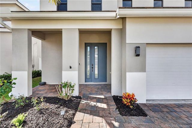 7102 Rockwood Road, Jupiter, FL 33458