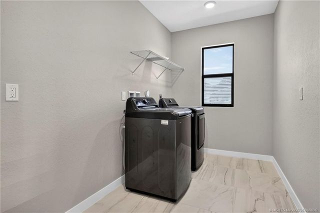 7102 Rockwood Road, Jupiter, FL 33458