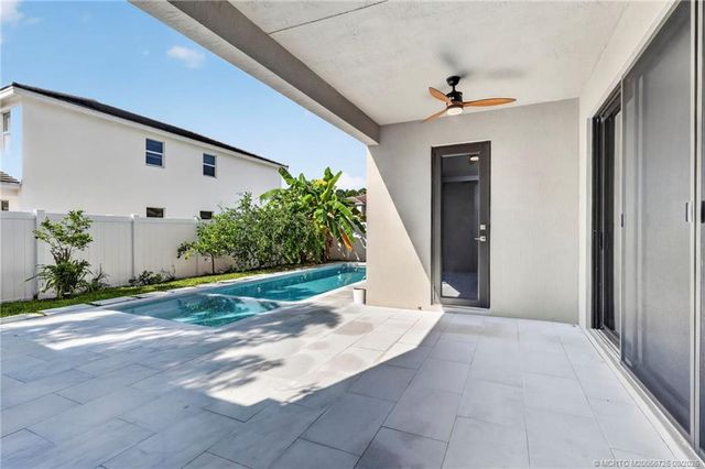 7102 Rockwood Road, Jupiter, FL 33458