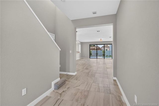 7102 Rockwood Road, Jupiter, FL 33458