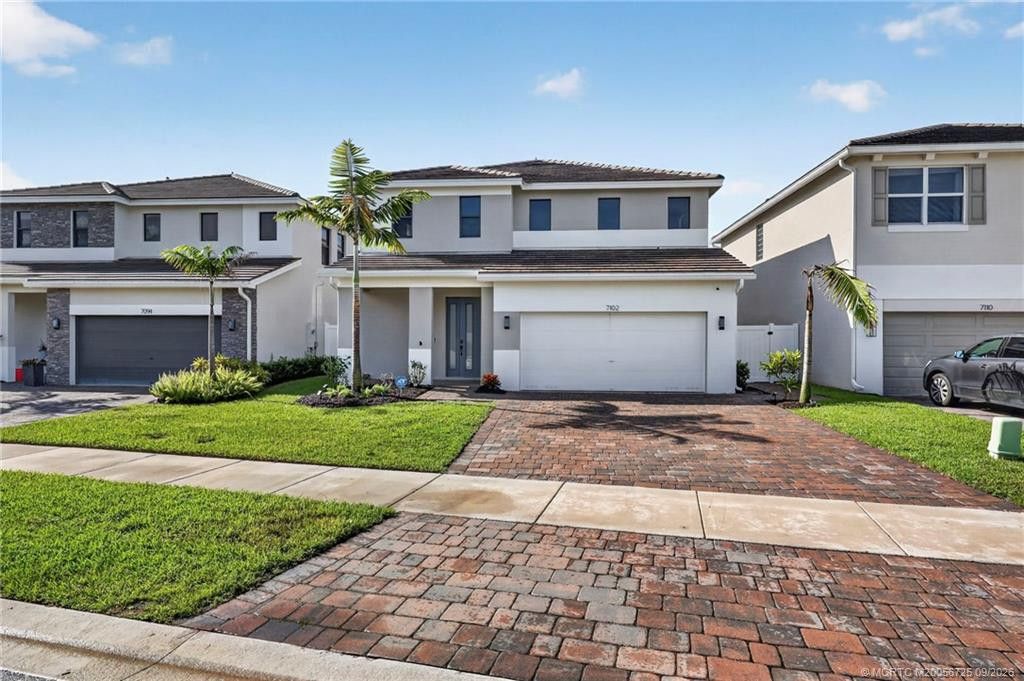 7102 Rockwood Road, Jupiter, FL 33458