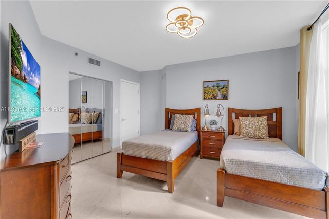 19111 Collins Ave 1607, Sunny Isles Beach, FL 33160