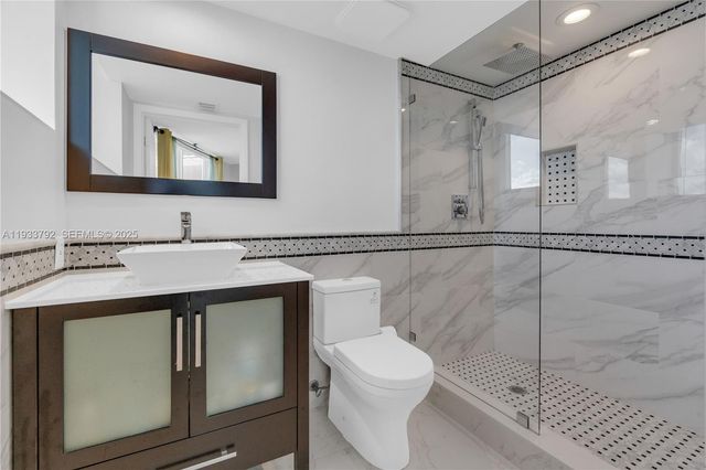 19111 Collins Ave 1607, Sunny Isles Beach, FL 33160