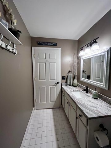 51582 Stern Lane, Chesterfield Twp, MI 48051