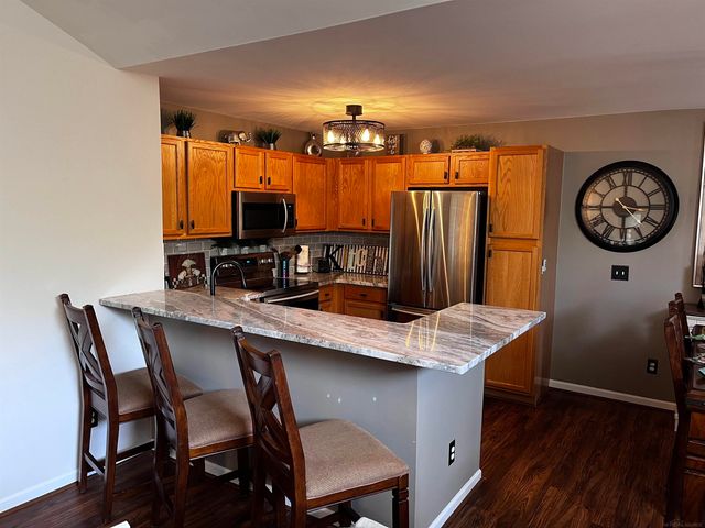 51582 Stern Lane, Chesterfield Twp, MI 48051