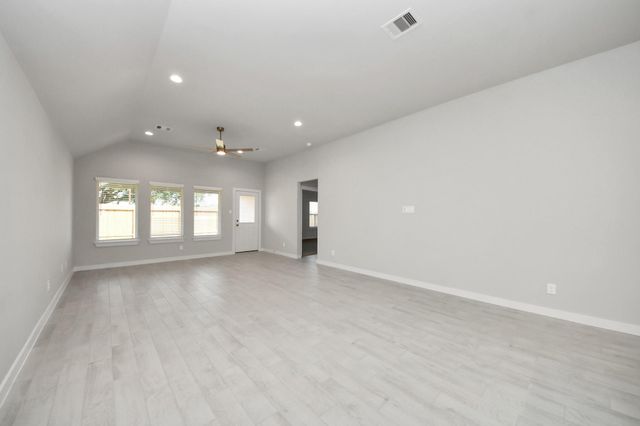 11107 Rose River Drive, Houston, TX 77044