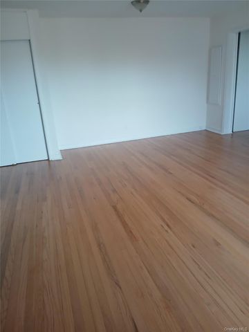 105-33 66 Avenue 6G, Forest Hills, NY 11375