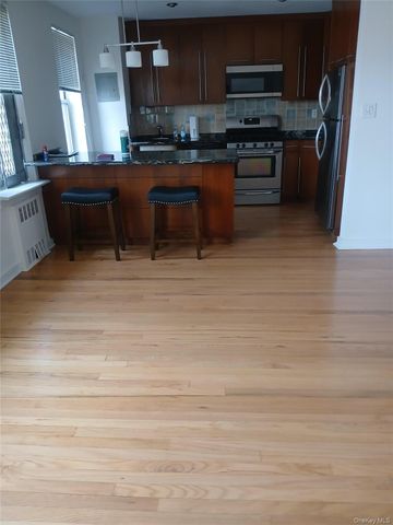 105-33 66 Avenue 6G, Forest Hills, NY 11375