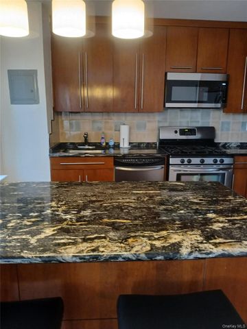 105-33 66 Avenue 6G, Forest Hills, NY 11375
