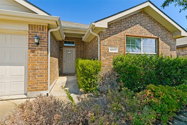 8817 Poynter Street, Fort Worth, TX 76123