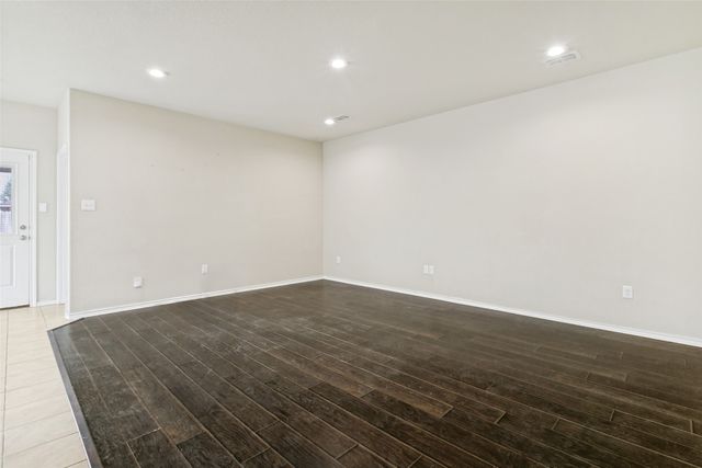 8817 Poynter Street, Fort Worth, TX 76123