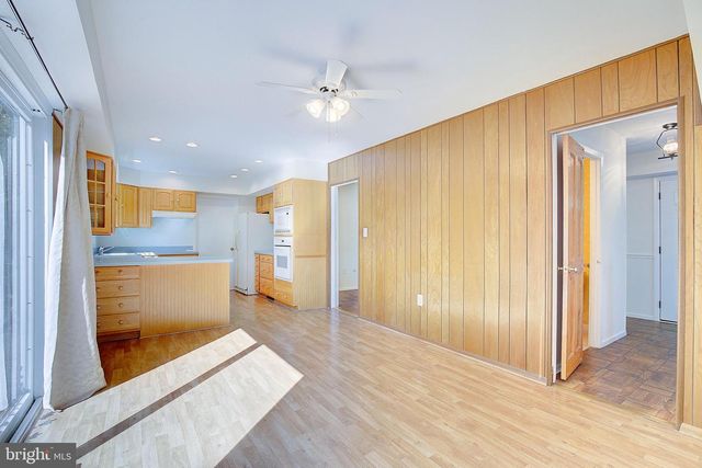 2811 BARBERRY LN, Bowie, MD 20715