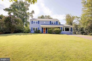 2811 BARBERRY LN, Bowie, MD 20715