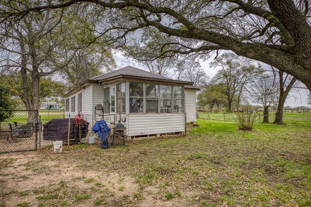 266 Fm 2967, Crockett, TX 75835