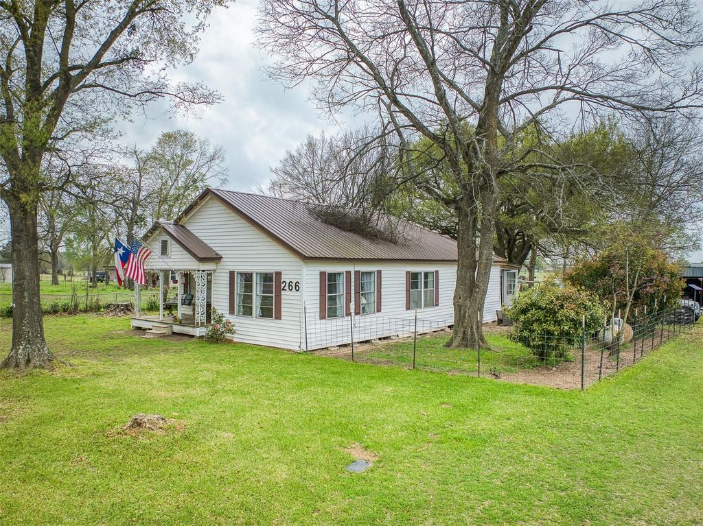 266 Fm 2967, Crockett, TX 75835