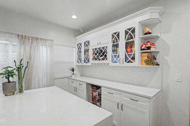 10056 Wexted Way, Elk Grove, CA 95757