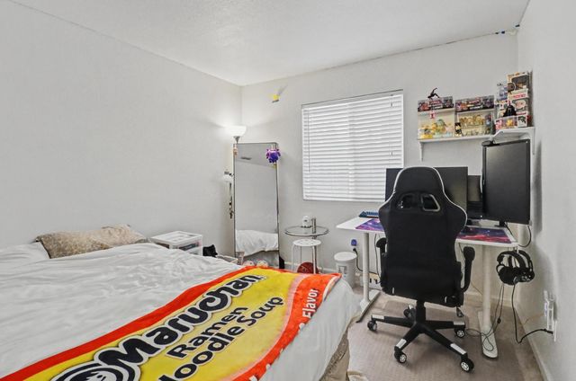 10056 Wexted Way, Elk Grove, CA 95757