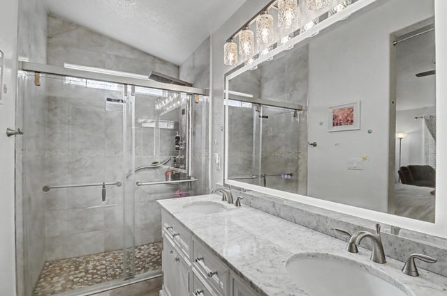 10056 Wexted Way, Elk Grove, CA 95757