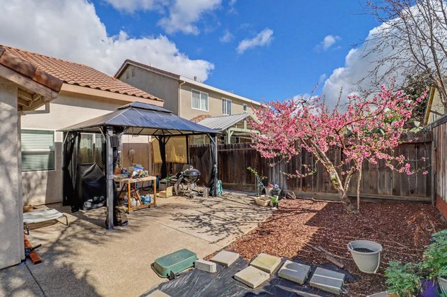 10056 Wexted Way, Elk Grove, CA 95757