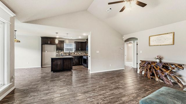 202 Adams Street, Pea Ridge, AR 72751