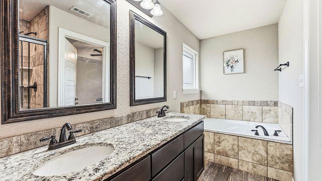 202 Adams Street, Pea Ridge, AR 72751