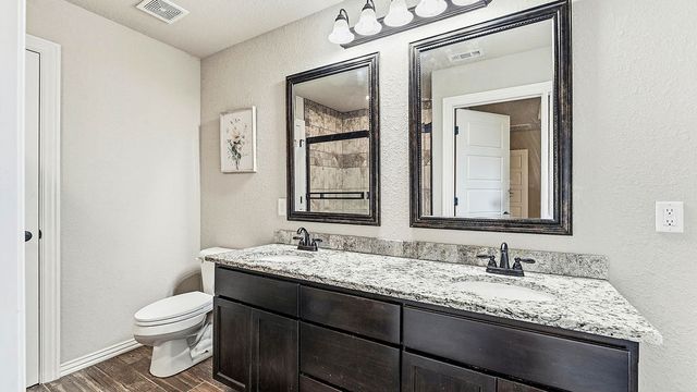202 Adams Street, Pea Ridge, AR 72751
