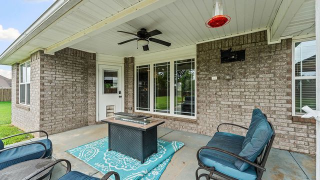 202 Adams Street, Pea Ridge, AR 72751