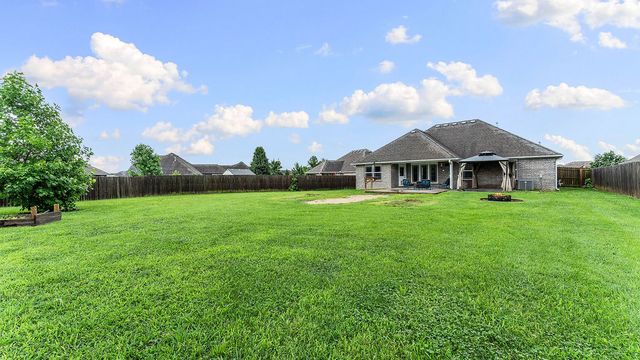 202 Adams Street, Pea Ridge, AR 72751