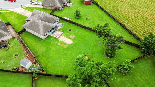 202 Adams Street, Pea Ridge, AR 72751