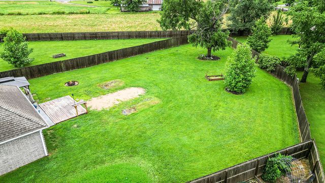 202 Adams Street, Pea Ridge, AR 72751
