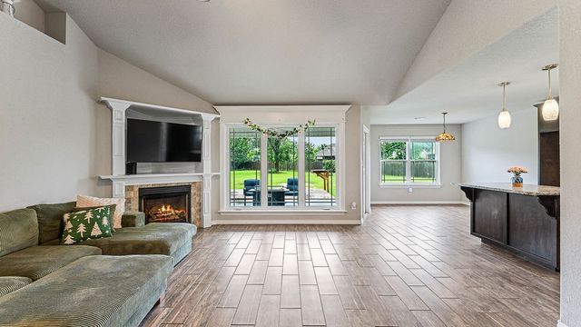 202 Adams Street, Pea Ridge, AR 72751