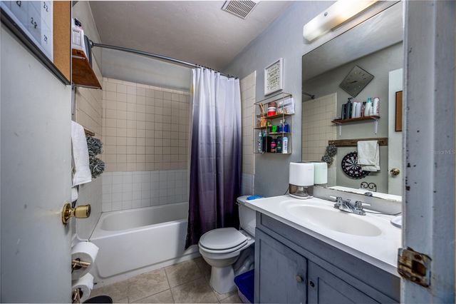 2321 SW 31ST PLACE, Gainesville, FL 32608