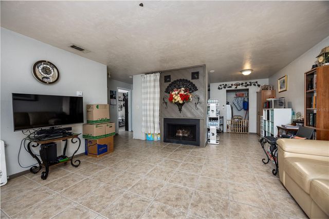 2321 SW 31ST PLACE, Gainesville, FL 32608